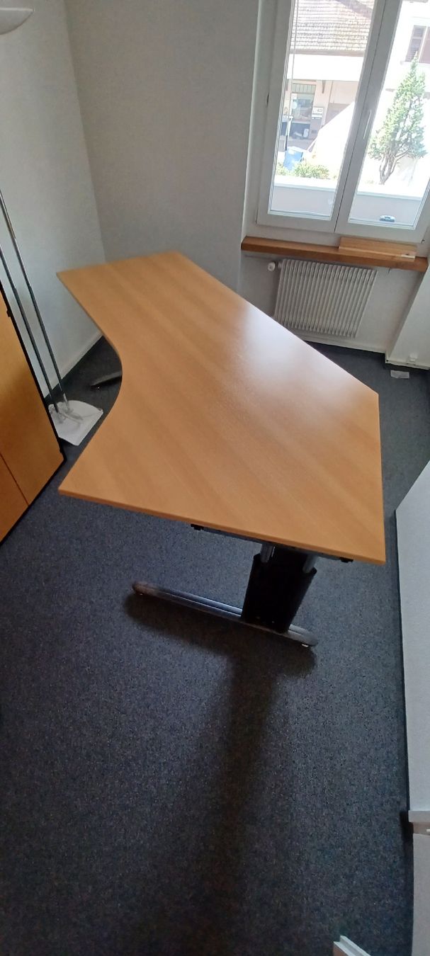 Scrivanie: Bürotisch – Nuovo (secondo la descrizione) da Niedermuhlern venduto da pinkninja