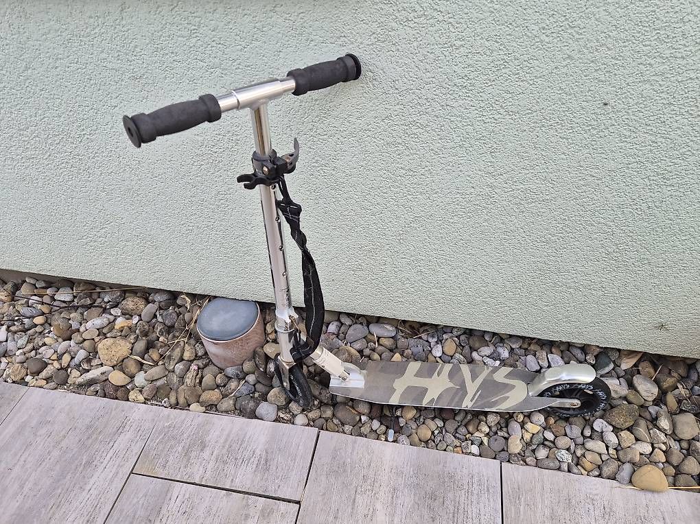 Kickboard: Trottinet, scooter  – Usato da Wallenwil venduto da Britishbulldog 1