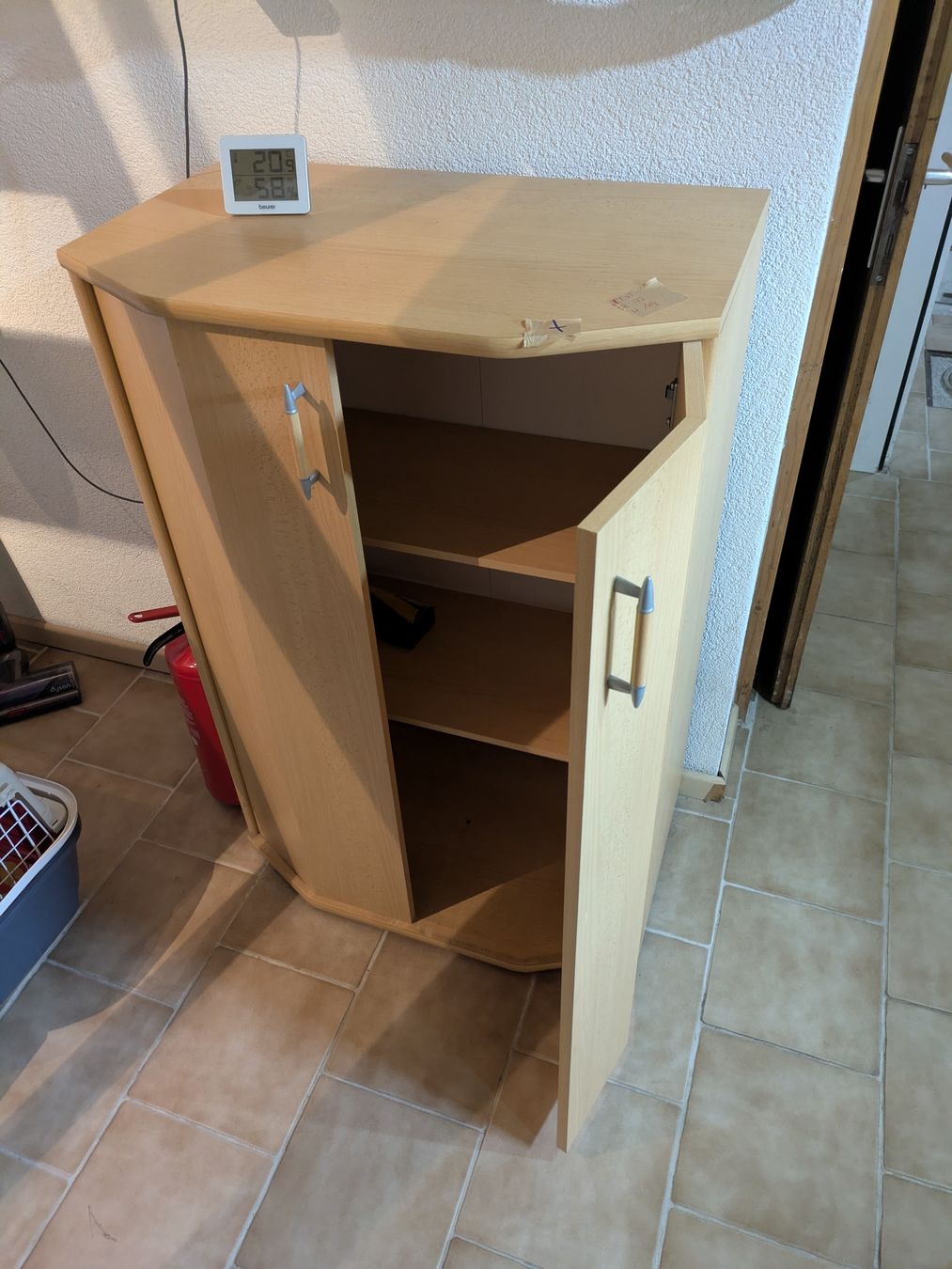 Schränke: Schrank  – Gebraucht aus waldenburg von vr161069