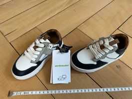 Neu: Gr. 25 Jungen Sneakers mit Reisverschluss und Schnürung