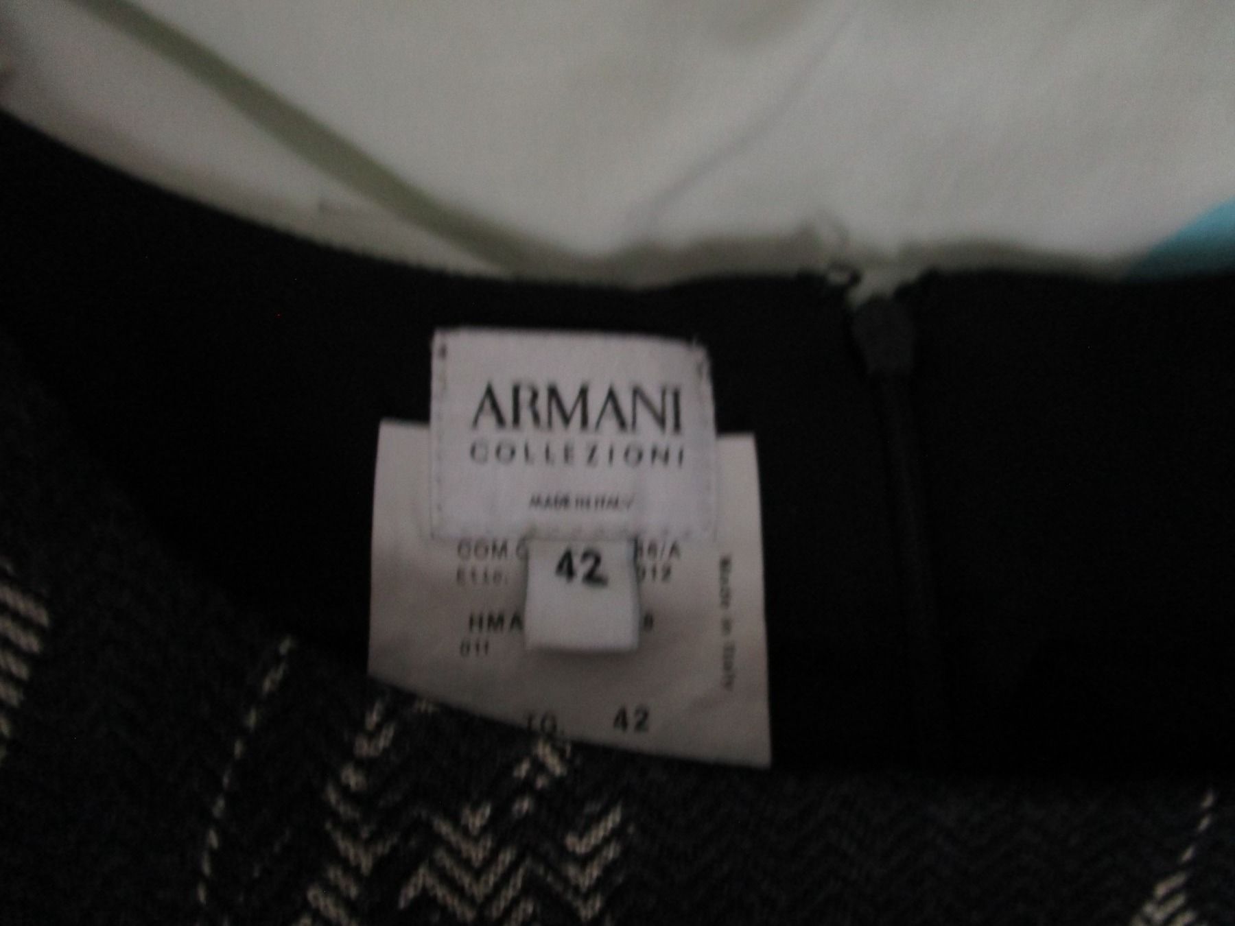 Armani Kleider: Etuikleid Armani ca. Gr. 36 ital. Gr. 42 – Gebraucht aus Volketswil von Globine100 5