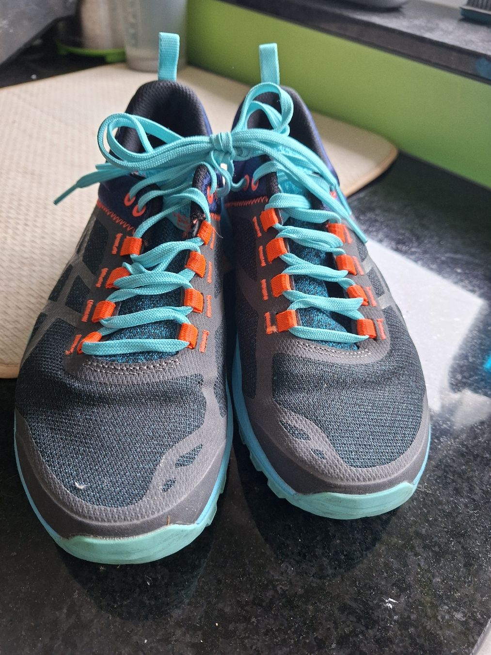 Asics Scarpe da donna: Asics Fujilyte – Usato da Staad SG venduto da Viola5