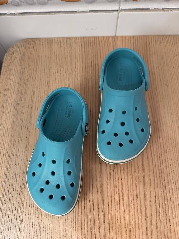Crocs Scarpe per ragazzi: Original Premium Edition Crocs Kids size 27 – Usato da Zürich venduto da Mari123