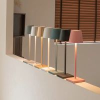 Tischlampe Outdoor und wiederaufladbar