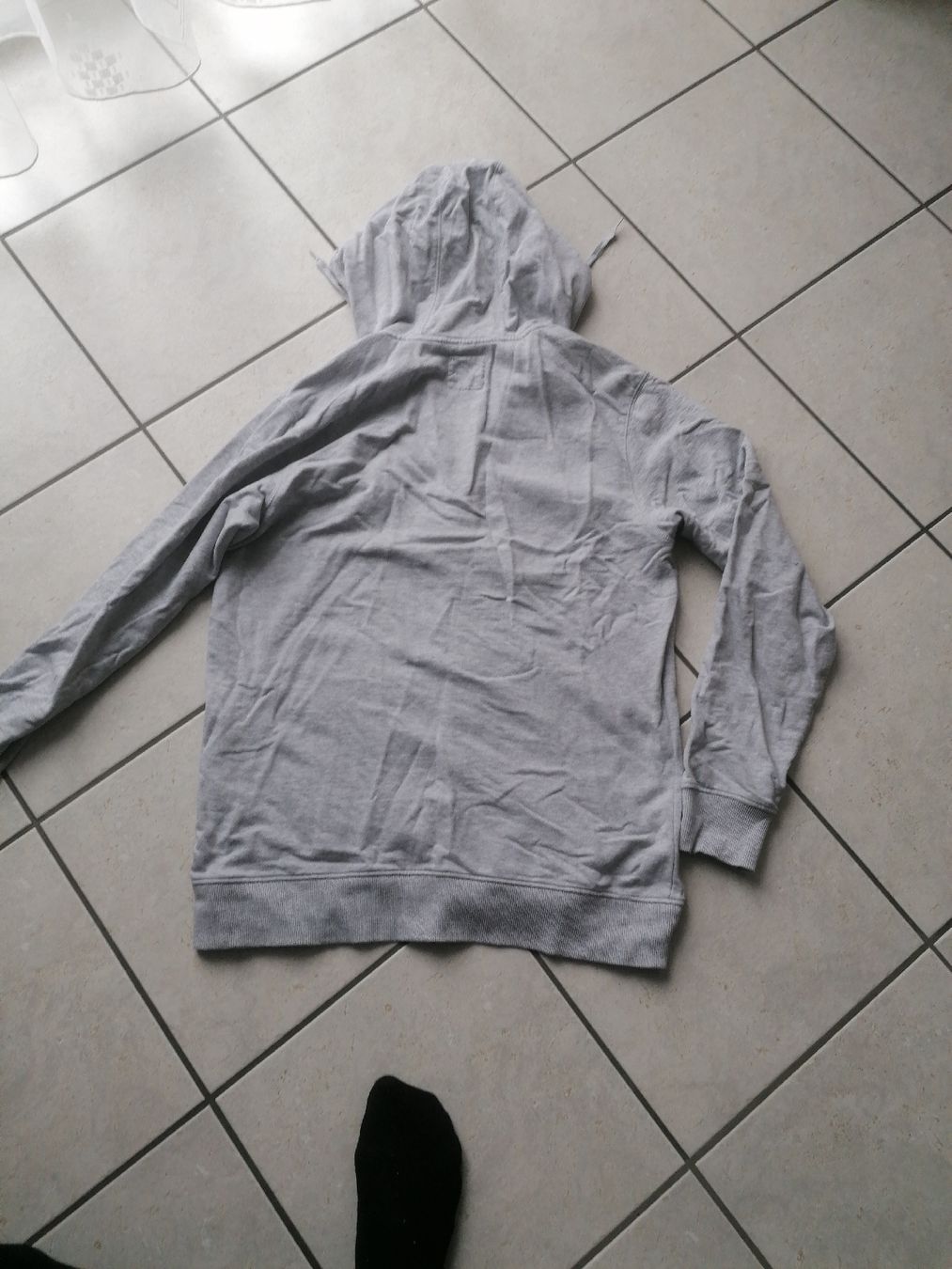 Giacche: Neuwertige Sweatjacke Gr L – Nuovo (secondo la descrizione) da Lostorf venduto da Luelostorf 1
