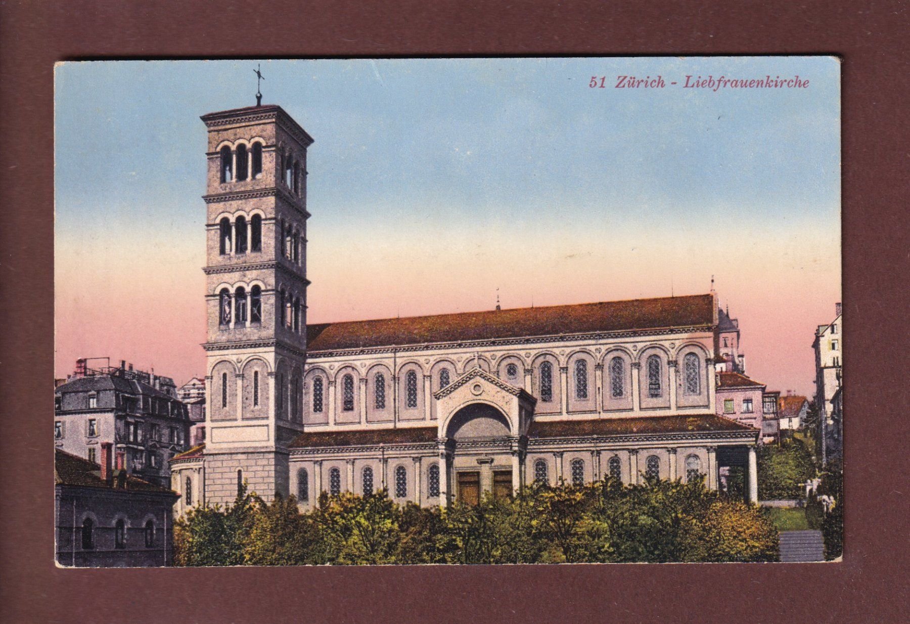Cartoline postali: ZÜRICH - Liebfrauenkirche - Feldpost – Usato da Pully venduto da nicecards
