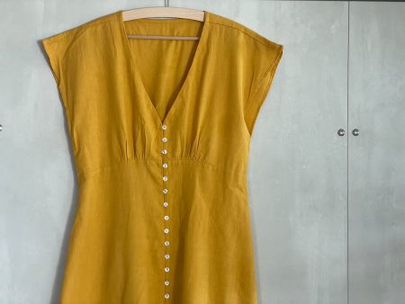 Jolie robe d'été jaune vif S