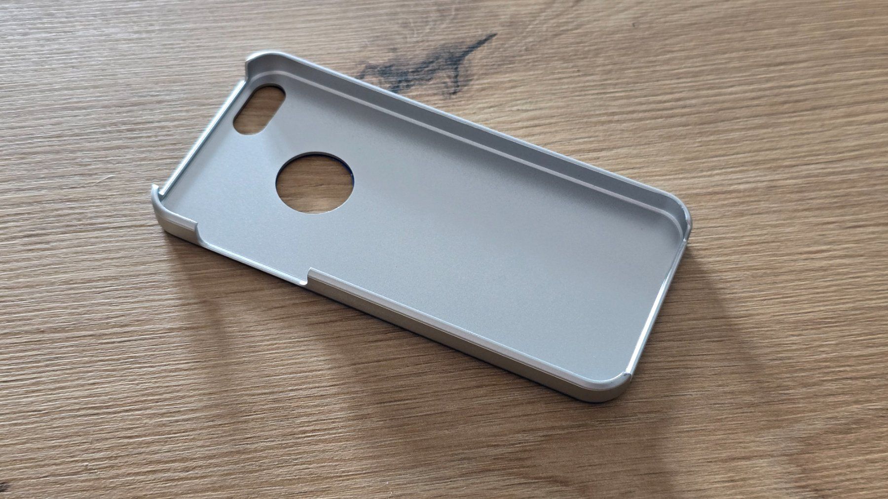 Coques & Protection écran: Back Cover Air Jacket - iPhone SE 2016 / 5 / 5S / 5C - blue – D'occasion à Thalwil par VitaMini 2