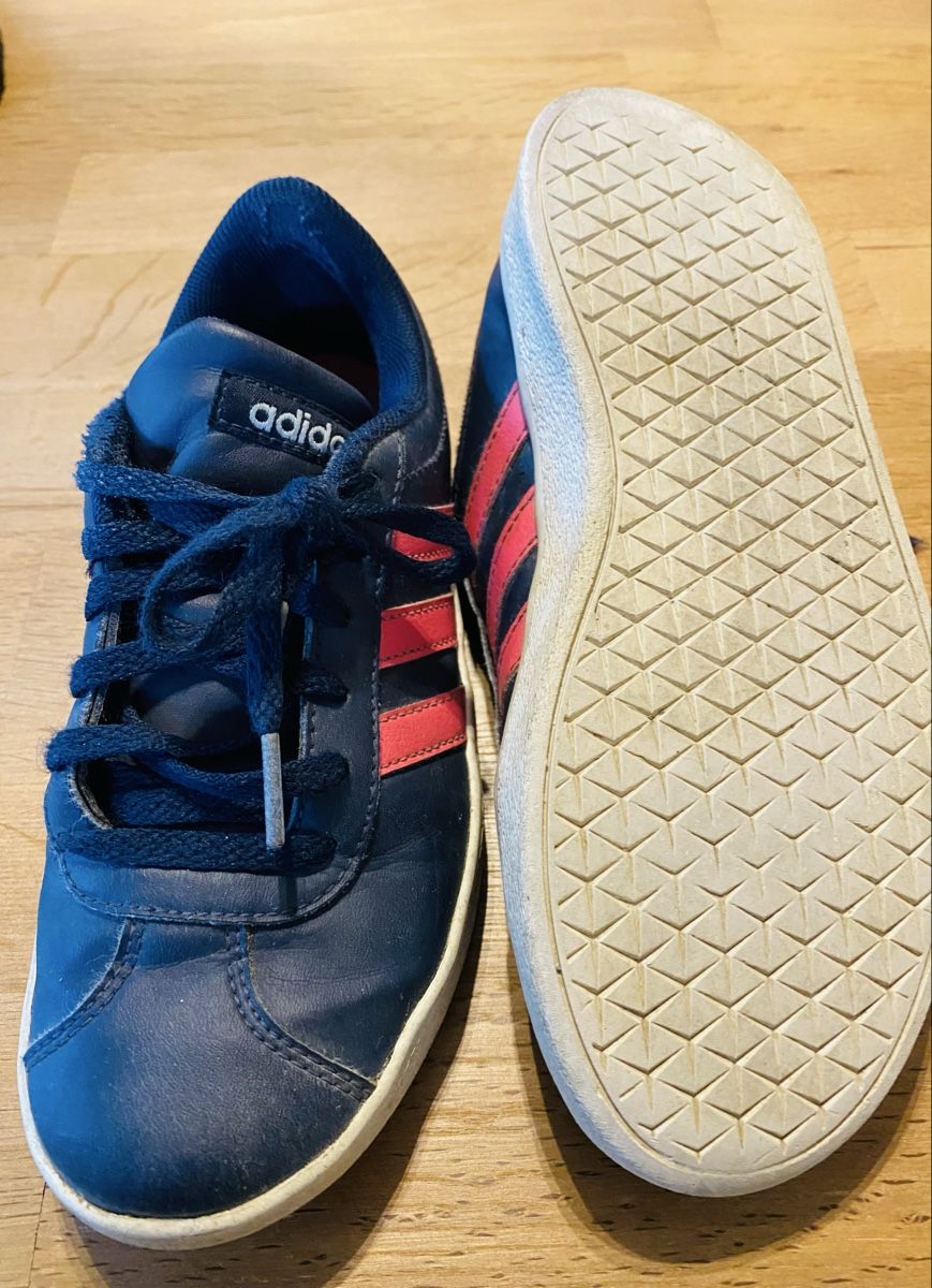 Adidas Scarpe per ragazze: Adidas Turnschuhe 32 – Usato da Schlieren venduto da Fam.Baumi 3