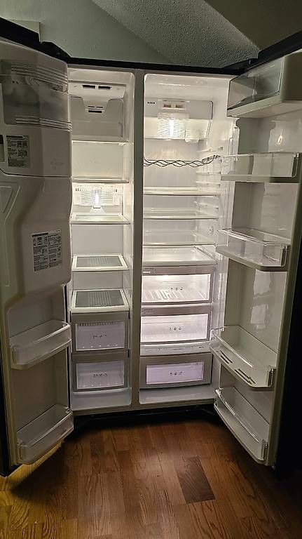Frigoriferi: Smeg Amerikanischer Kühlschrank – Usato da Kreuzlingen venduto da hof_kp5g 2