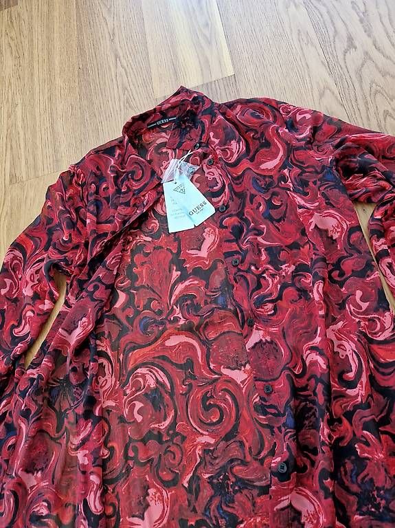 Camicette: Neue Bluse von Guess – Nuovo e nell'imballaggio originale da Feusisberg venduto da cts_55rn