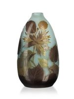Magnificent Gallé signed vase in multi-layered glass 18cm