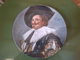 Wandteller Ottlinger Sevelen Der lachende Kavalier