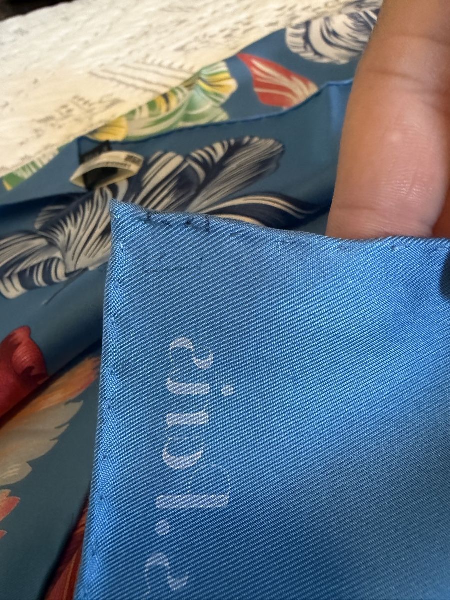 Hermès Foulards & écharpes: Carré Hermès 90 Tulipomanie  – Neuf avec emballage d'origine à Founex par dom_bgr7 6