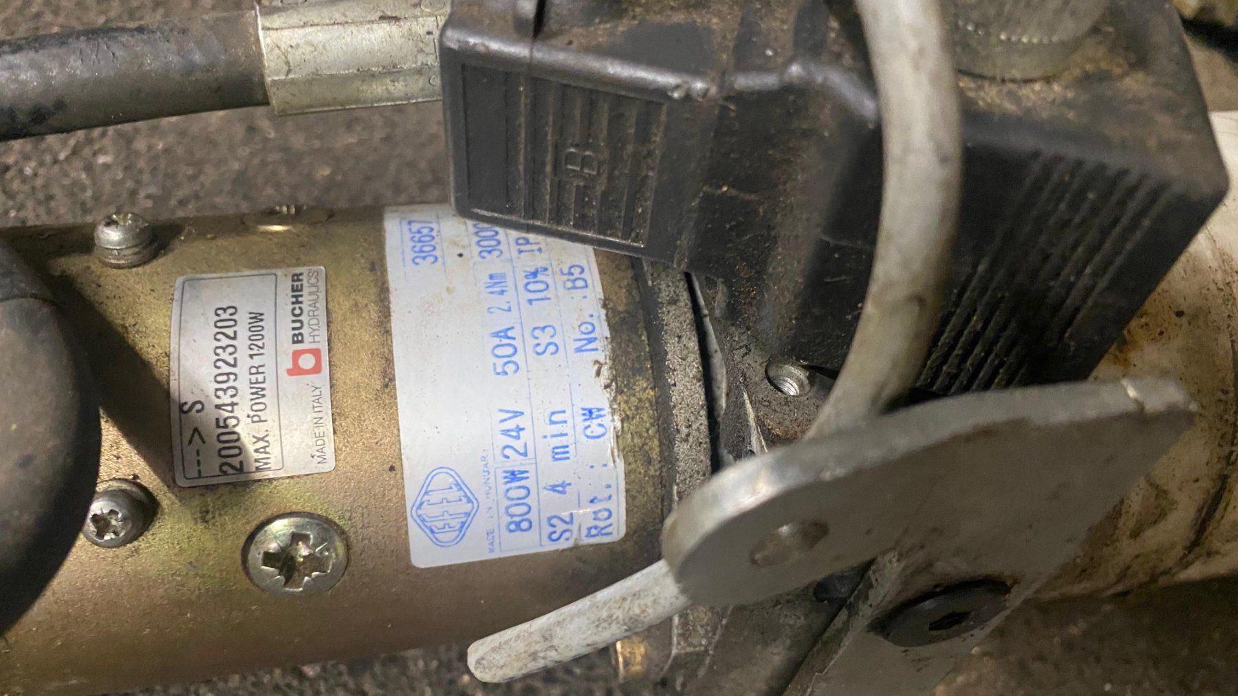 Tutte le macchine: 24 V Hydraulikaggregat – Usato da Wilen b. Wollerau venduto da sicherunterwegs 1