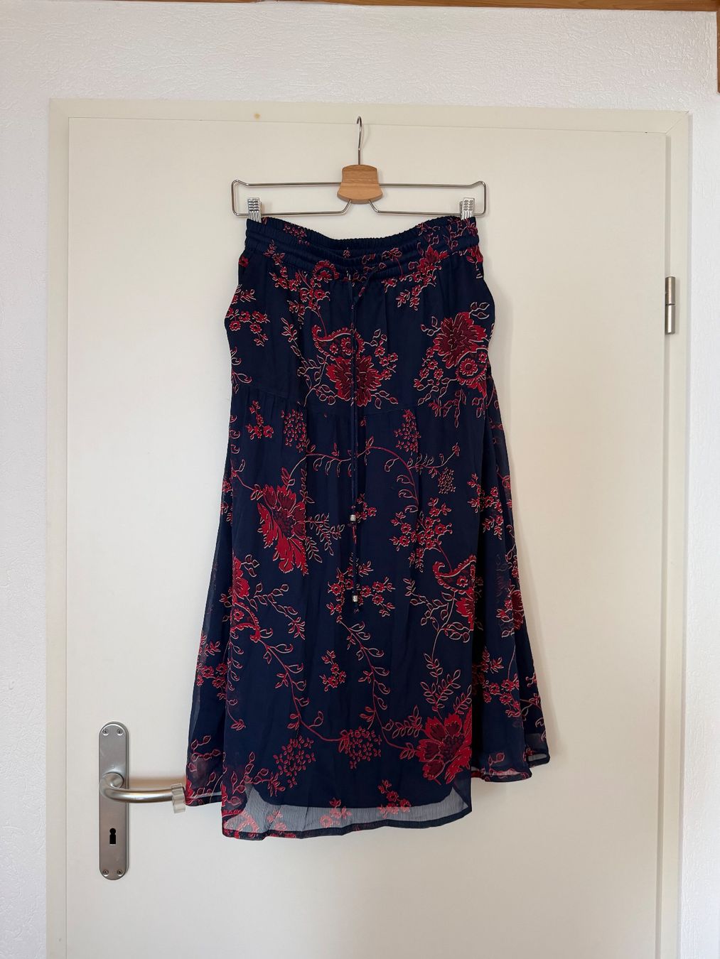 Röcke: Flowery skirt – Gebraucht aus Grandvaux von b_lucia_s 1