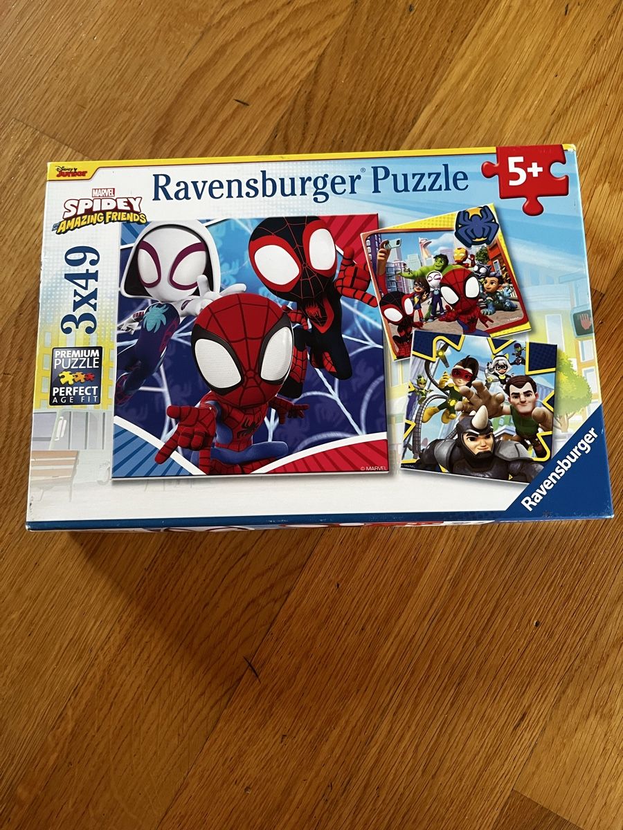 Ravensburger Puzzle: Puzzle Spidey 3x49 Teile ab 5 Jahren – Usato da Chur venduto da cardem86
