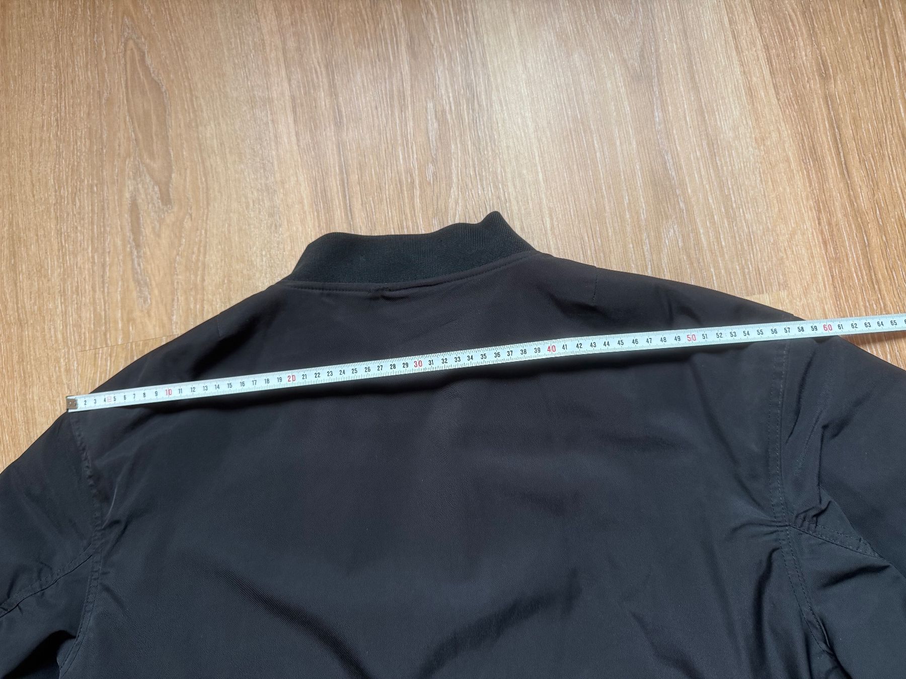 Mango Giacche: Veste bomber oversize noir Mango, t.M/38 – Usato da Tavannes venduto da Thriftshop 3