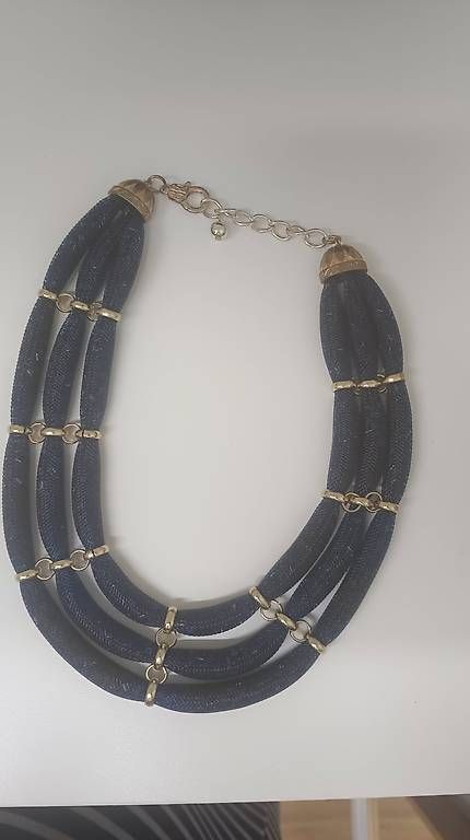 Catenine: Dunkelblaues Statement-Halsband / Collier – Usato da Adligenswil venduto da geoscg 2
