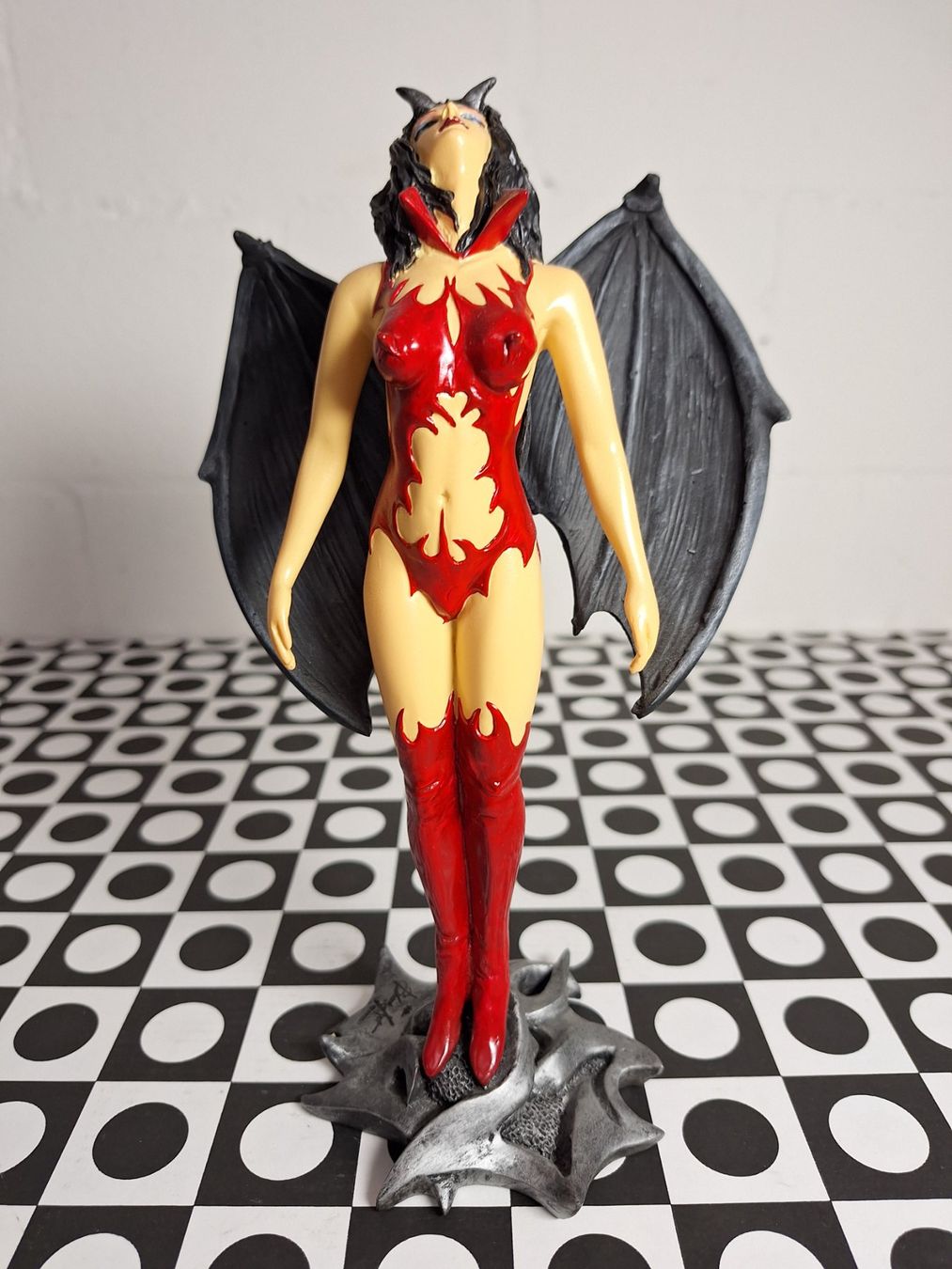 Figurines: Fantasyfigur "Devil Woman" – D'occasion à Niederhasli par ZZoki