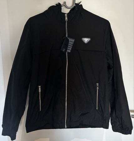 Prada Windbreaker Jacke (Gr. L)