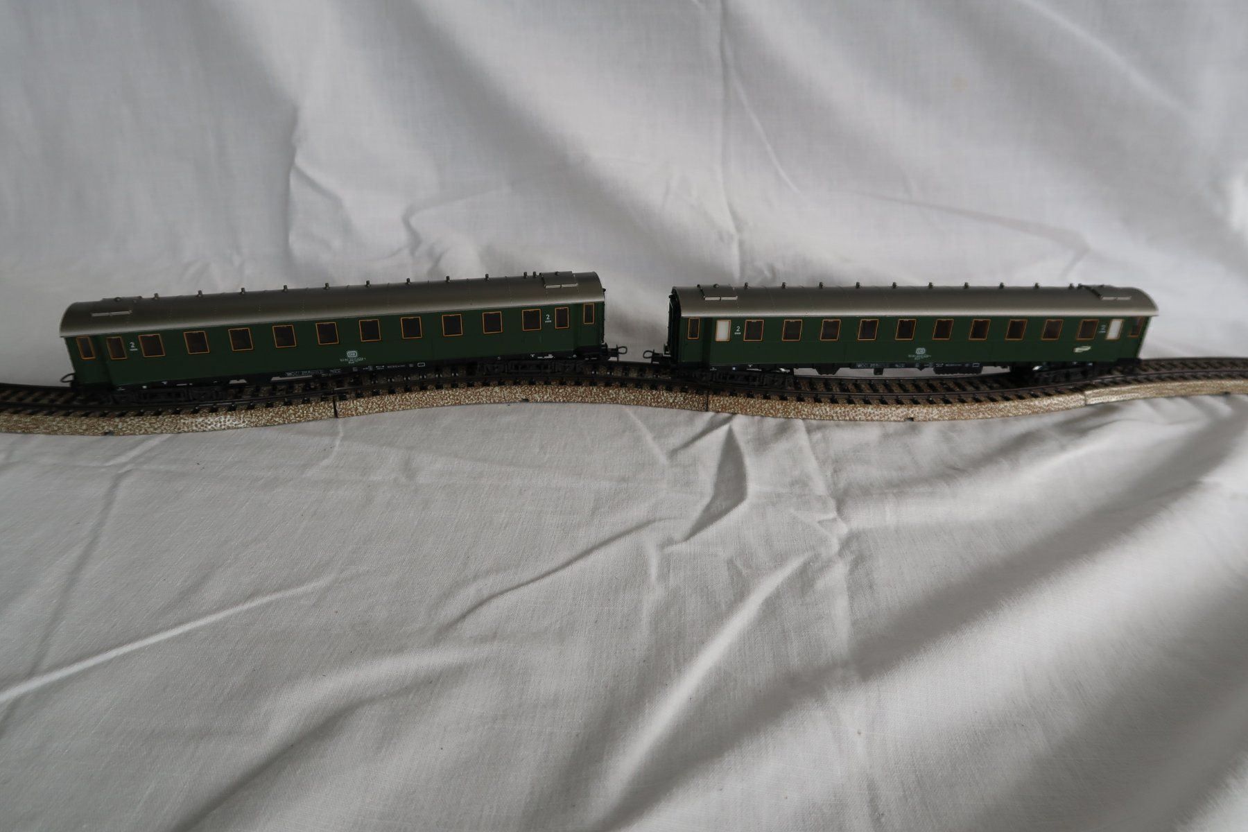 Märklin Modellini di ferrovie: 2x Märklin 4135 Eilzugwagen – Usato da Hurden venduto da Barth23