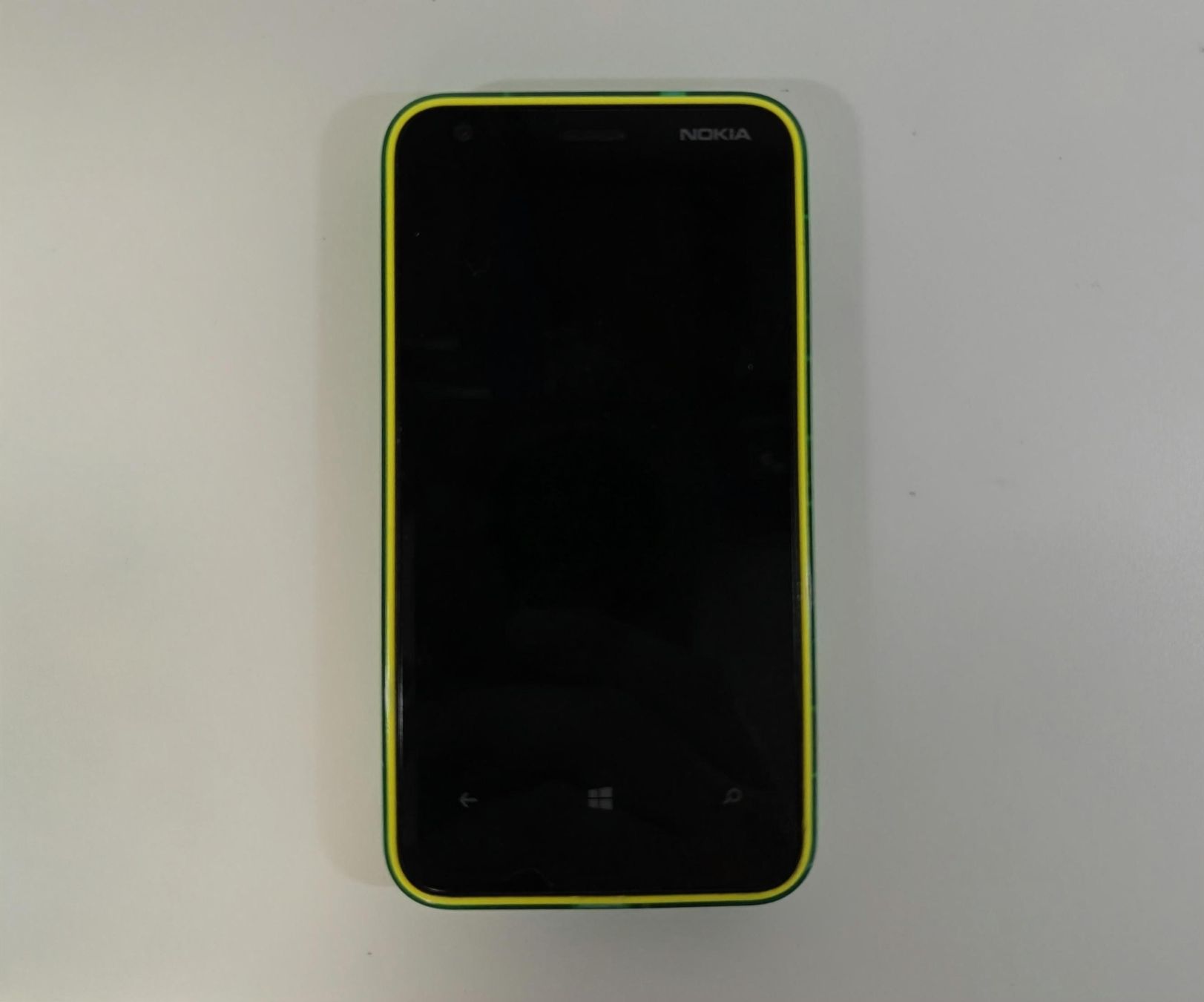 Nokia Telefoni cellulari / Smartphones: Nokia Lumia 620 – Usato da Ehrendingen venduto da Rocky985