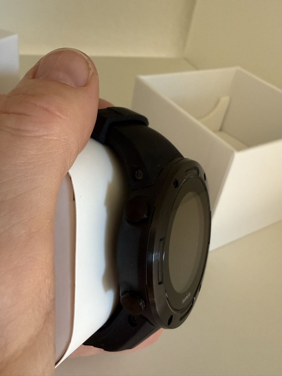 Suunto Uhren: Neu⌚️ – Neu (gemäss Beschreibung) aus Uster von Flummi 3