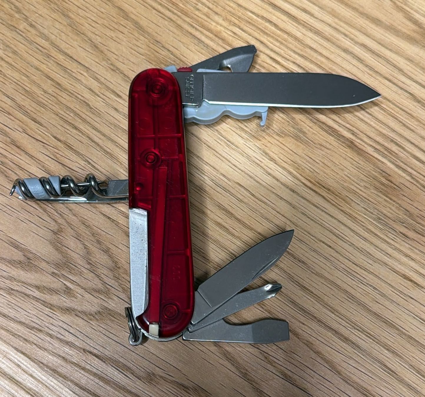 Victorinox Taschenmesser: VICTORINOX SACKMESSER ERNST BASLER+PARTNER – Gebraucht aus Zürich von Frei-Occasionen 1