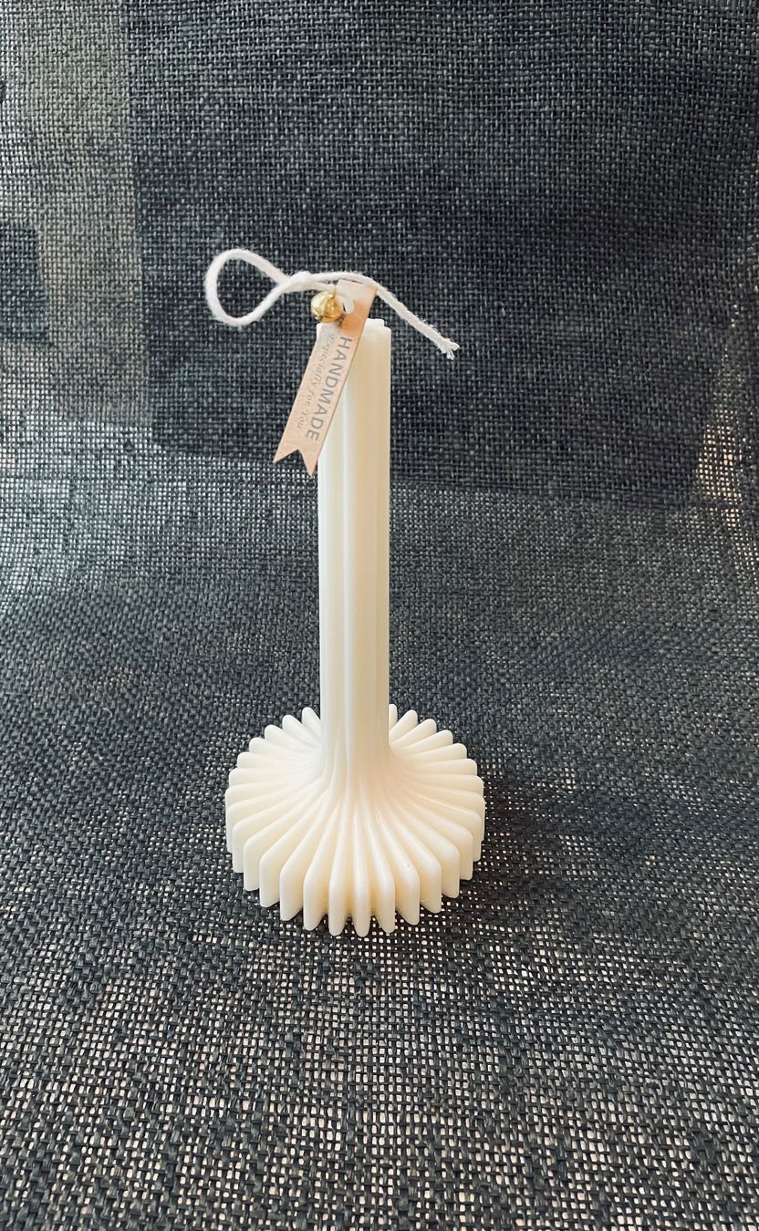 Kerzen: Kerze/Candle Vera – Neu (gemäss Beschreibung) aus Zürich von don_6qbj