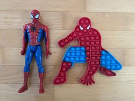 Spiderman-Figur und Spiderman Pop-it