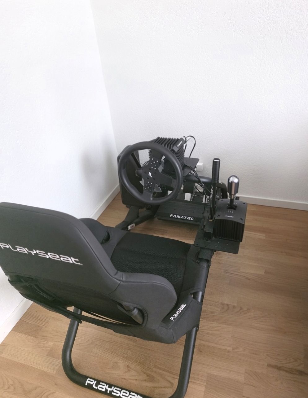 Fanatec Controller: Fanatec Sim Racing Setup – Gebraucht aus Schönenberg ZH von sam_8h7j