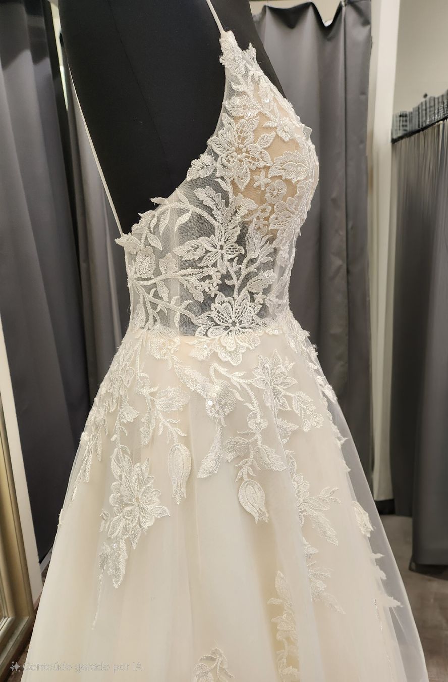 Kleider: Brautkleid – Neu (gemäss Beschreibung) aus Uster von VMT. 4