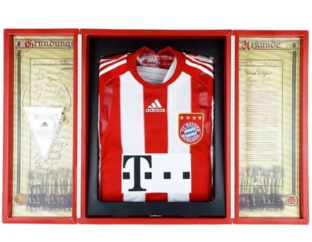 FC BAYERN MÜNCHEN SPECIAL EDITION JERSEY 2010/2011 NEU Gr. L