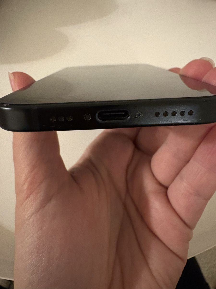 Apple Telefoni cellulari / Smartphones: iPhone 15, 128GB – Usato da Winterthur venduto da Noepe 4