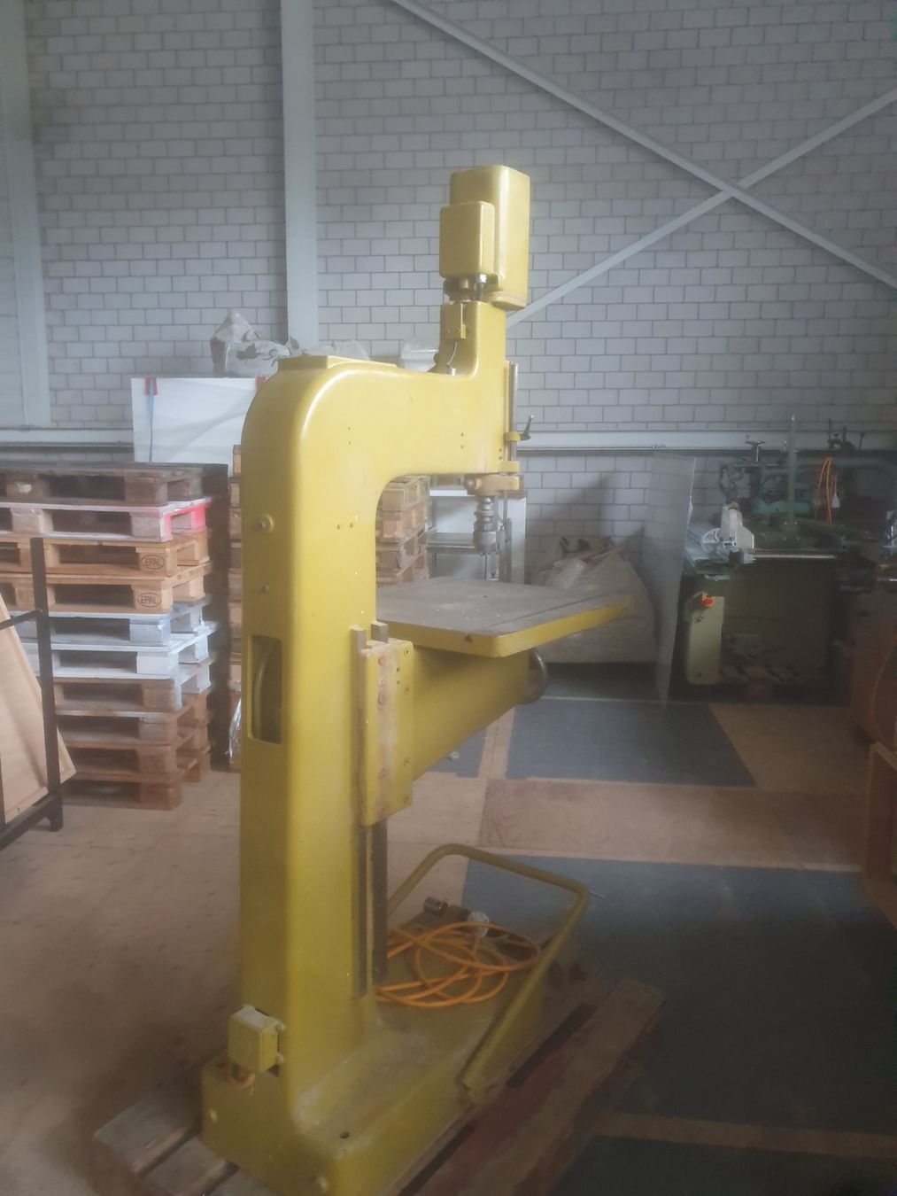 Trapani: Ständerbohrmaschine – Usato da Matzingen venduto da Pop06 2