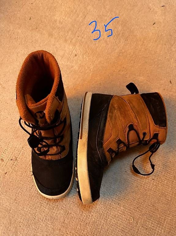 Scarpe da uomo: Winter (Schnee) Schuhe - Gr 35 – Usato da Zürich venduto da camikaze