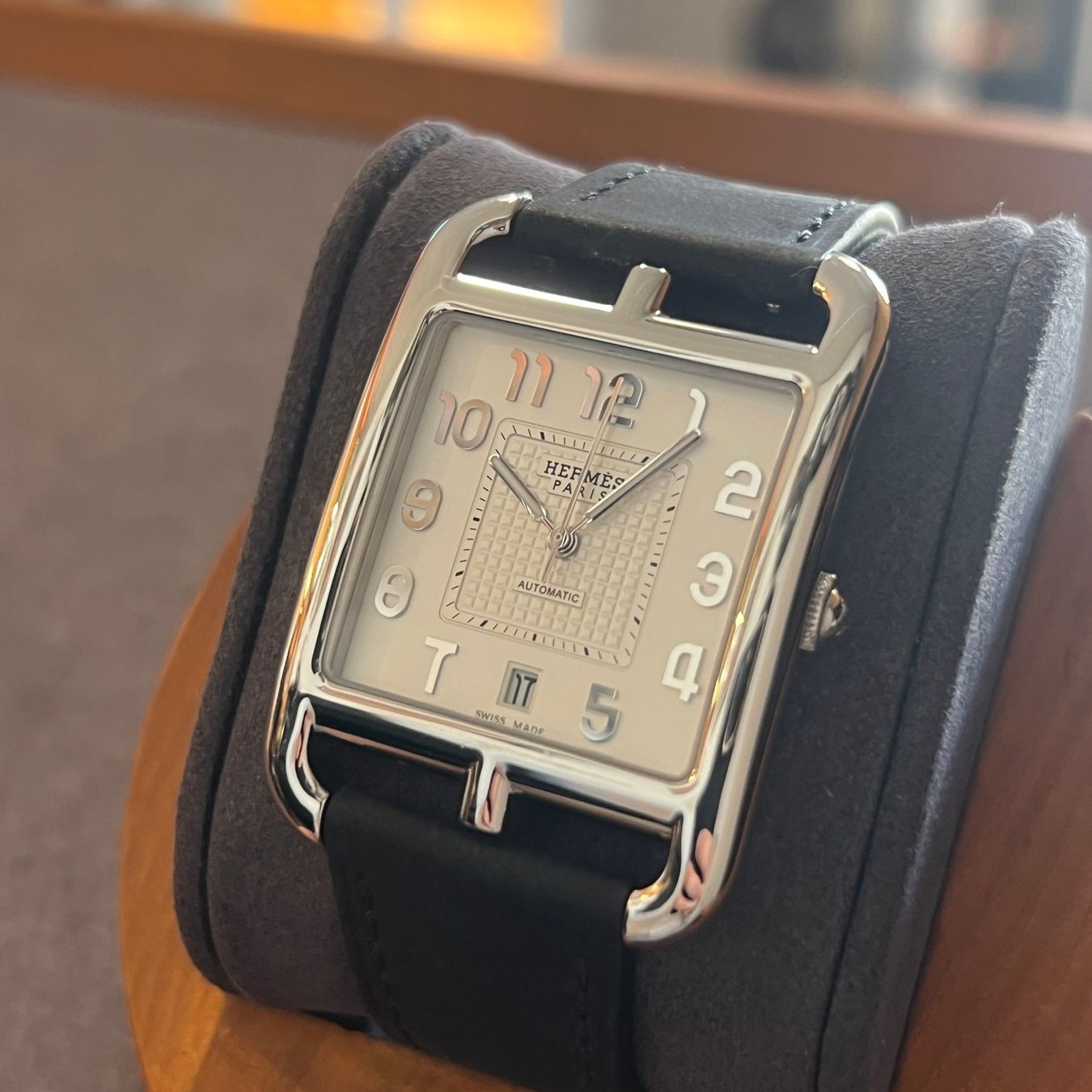 Hermès Uhren: Hermès Cape Cod GM Automatic CD7.810 – Gebraucht aus Carouge GE von Watchaser 2