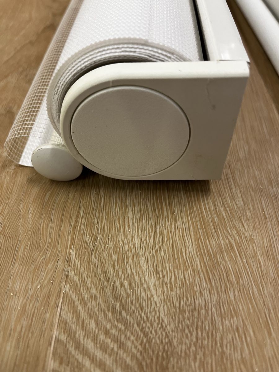 Tende da sole: 4 Doppelrollos weiss – Usato da Ennetbaden venduto da sonrisa75 5