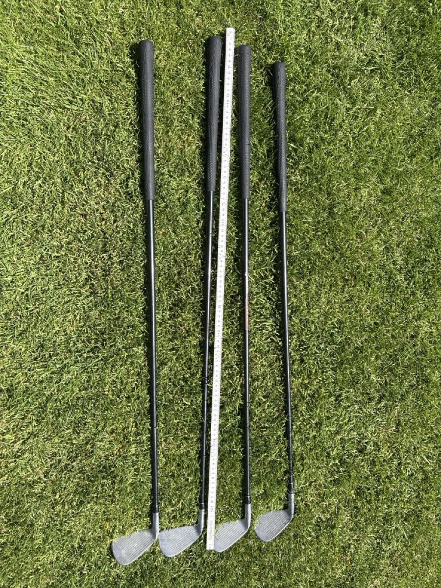 Mazze & Set: PING Golftasche mit Regenschutz und 15 Schläger – Usato da Russikon venduto da Opportunity 3