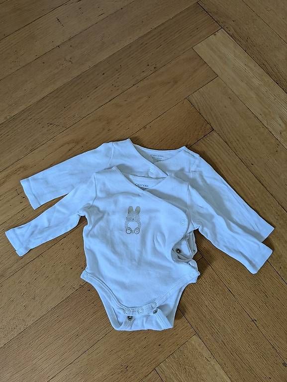Lotti & Set di vestiti: Body Strampler Set 50 und 53 – Usato da Zürich venduto da Pabloo17 1