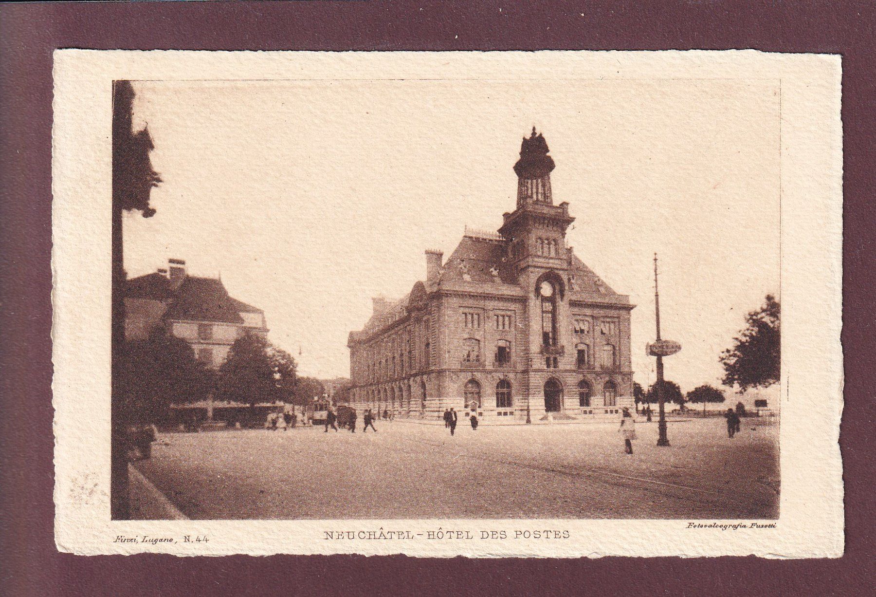 Cartes postales: NEUCHÂTEL - Hôtel des Postes – D'occasion à Pully par nicecards
