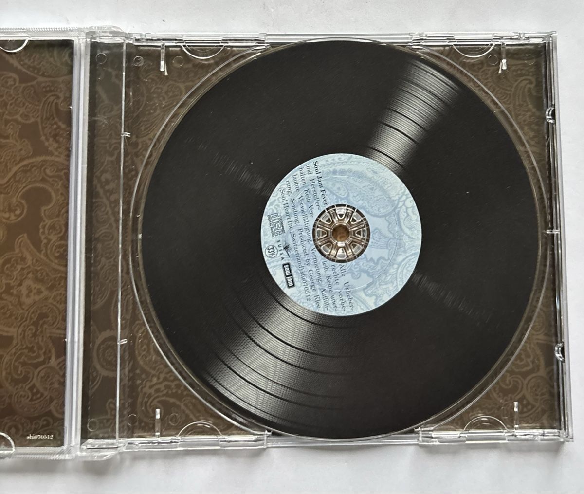 CD: CD Touched by NM/VG+ – Usato da Neuchâtel venduto da Deivid2 3