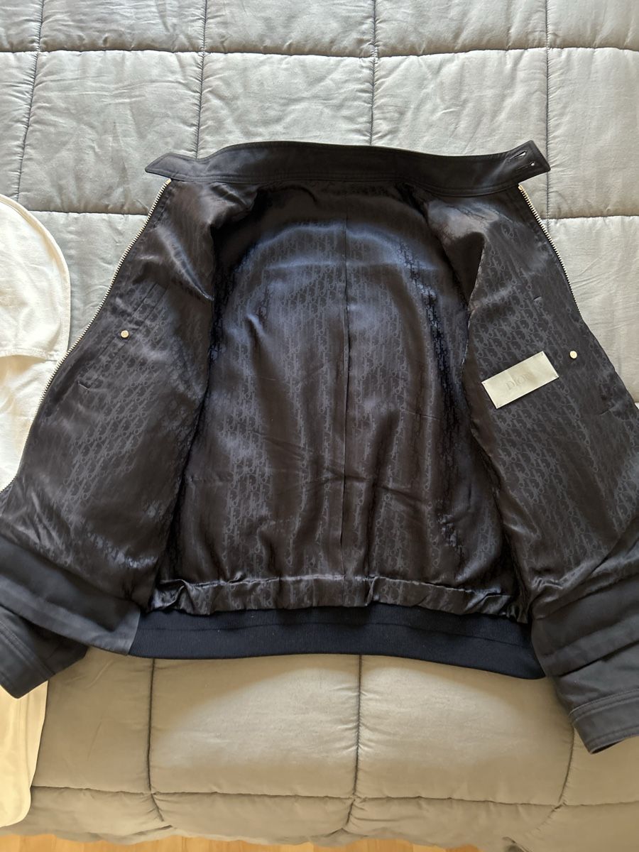 Dior Giacche: Dior Air Dior Bomber Jacket , Navy Blue Size 48 – Usato da Zug venduto da mic_8hzn 6