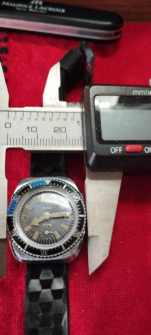 Orologi: Montre sport vint – Usato da La Chaux-de-Fonds venduto da jac_9llg 8