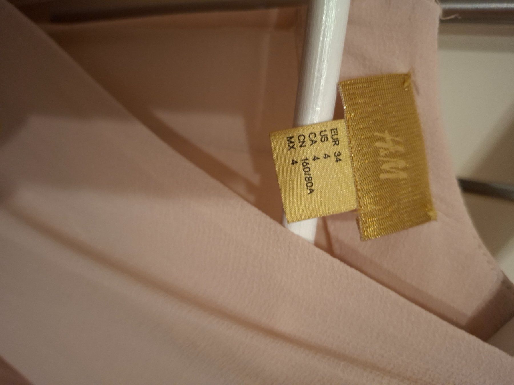 H&M Kleider: Rosa/ Pink Elegantes Kleid / Cocktailkleid – Gebraucht aus Allenwinden von and_h8q9 2