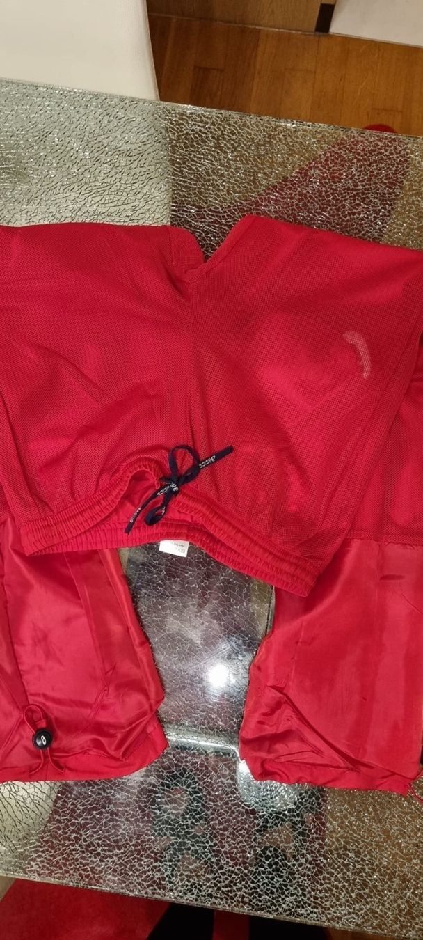 Completi & Tailleur: Asics Trainingsanzug Gr. XS – Nuovo e nell'imballaggio originale da Luzern venduto da Edii025 9