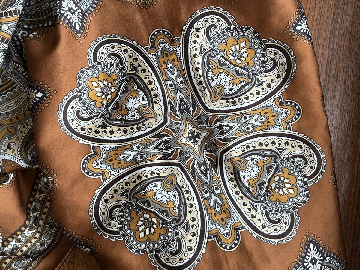 Foulards & écharpes: foulard mandala  – D'occasion à La Chaux-de-Fonds par vert_j 1
