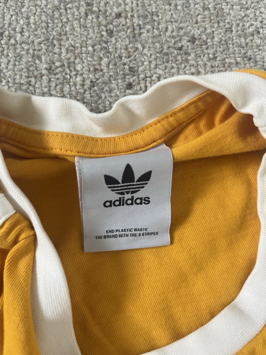 Adidas T-shirt: 2 Adidas Langarmshirts longsleeve – Usato da Mönchaltorf venduto da Rofi7 6