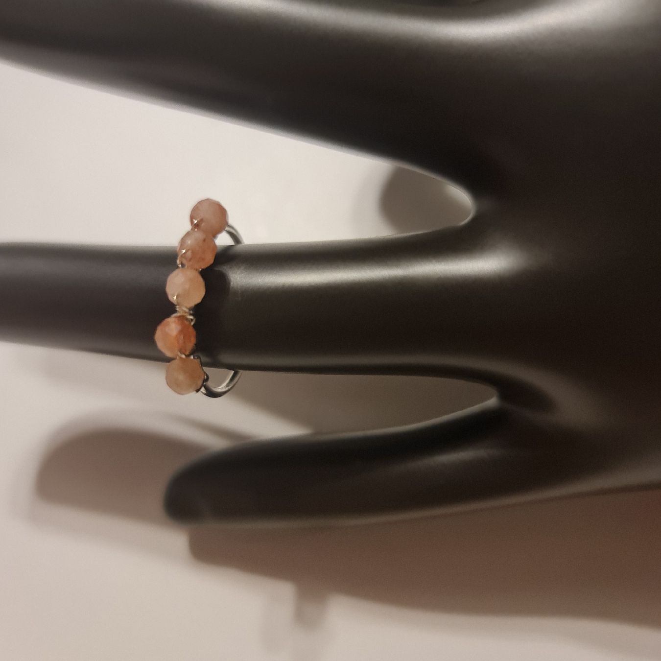 Bagues: Handgemachter Ring mit Sonnensteinen – Neuf avec emballage d'origine à Grafstal par sel_yil